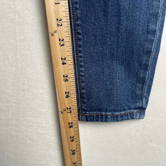 The Limited Denim Women’s 4‎ Regular Skinny Leg 917 Low Rise Stretch Jeans - Picture 9 of 11